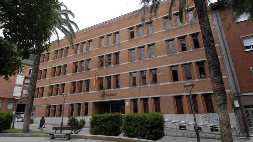 Prisión para un mierense de 76 años por agredir sexualmente de forma continuada a su nieta de 15