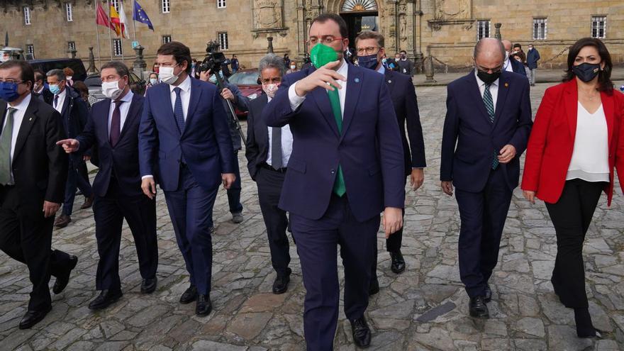 Galicia y Aragón invitan a Asturias a relanzar el pacto por la financiación con los privilegios catalanes en la diana