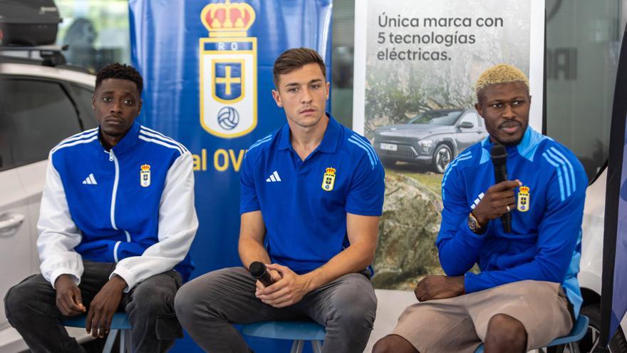 Del Moral saldrá cedido al Córdoba y el Oviedo trata de cerrar la llegada de De la Hoz como sustituto