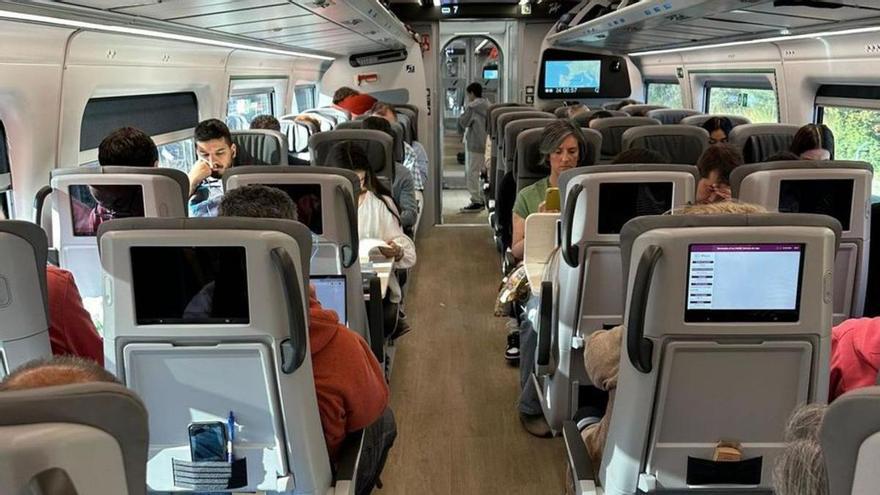 El corredor del Norte lidera l’aumentu de pasaxeros del AVE: 100.000 viaxeros más que l’añu anterior