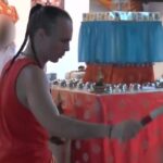 Las falsas promesas del gurú del mercurio para conseguir dinero de sus seguidores: Proyecto Vaca-Pollo, un Buda de 30 metros, un templo tibetano…