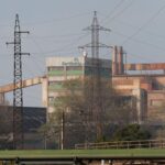Otra gran empresa que deja en suspenso proyectos verdes en Asturias: lo que paraliza Fertiberia