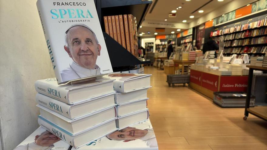 Sale a la venta ‘Esperanza’, nueva autobiografía del Papa que ayuda a entender quién es quién en el mundo de Francisco