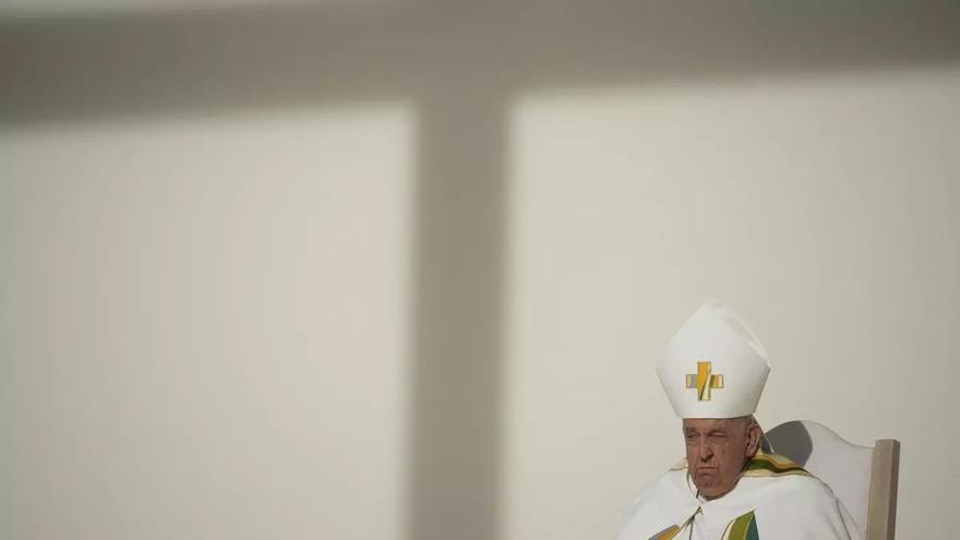 La batalla de los sacerdotes enamorados: «El tabú se está rompiendo y no nos vamos a rendir»