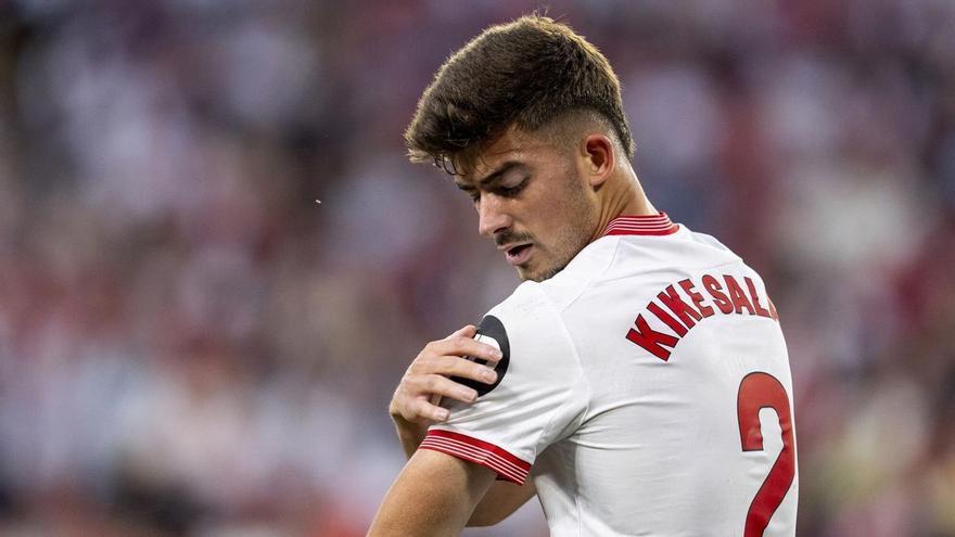 ¿Quién es Kike Salas, el futbolista del Sevilla que ha sido detenido por forzar tarjetas amarillas para apuestas ilegales?