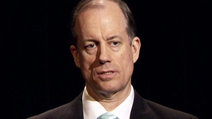 Thomas Drake, exanalista de la NSA e informante: «Usar los satélites de Musk en el espacio significa ceder soberanía en la tierra»
