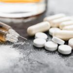 Drogas, sexo y desinhibición: ¿qué es el ‘chemsex’ y qué riesgos comporta?