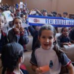 EN IMÁGENES: Así se vivió la visita del Avilés al colegio Paula Frasinetti