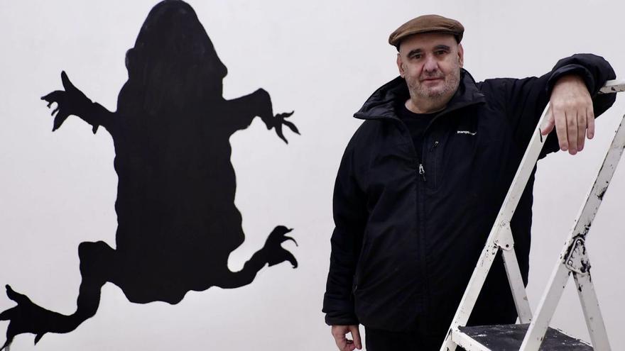 Cuco Suárez fixo de l’amistá un arte: el creador llavianés vuelve a les sales d’esposiciones
