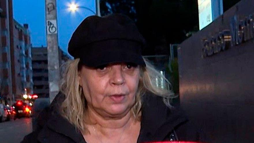 La inesperada aparición de la madre de Alejandra rubio: Una resaca enorme y el rímel corrido. No sabe dónde está, está completamente desorientada»