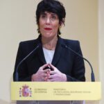 La ministra Saiz anuncia desde Estados Unidos un «reglamento de retorno» para los españoles en el exterior