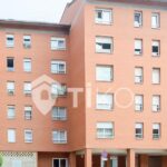 Espectacular chollo en La Corredoria: piso para entrar a vivir ya de casi 150 metros cuadrados de construcción y por menos de 130.000 euros