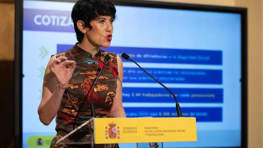 El anuncio de Hacienda que vigila el dinero que transfieren los padres a sus hijos: la cantidad límite para no ser multado