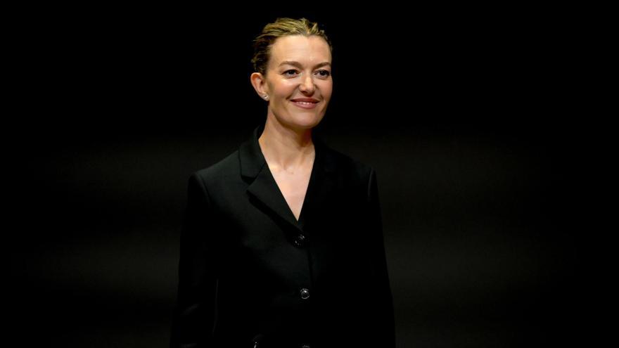 Marta Ortega pone de moda el mueble vertical para recibidores pequeños