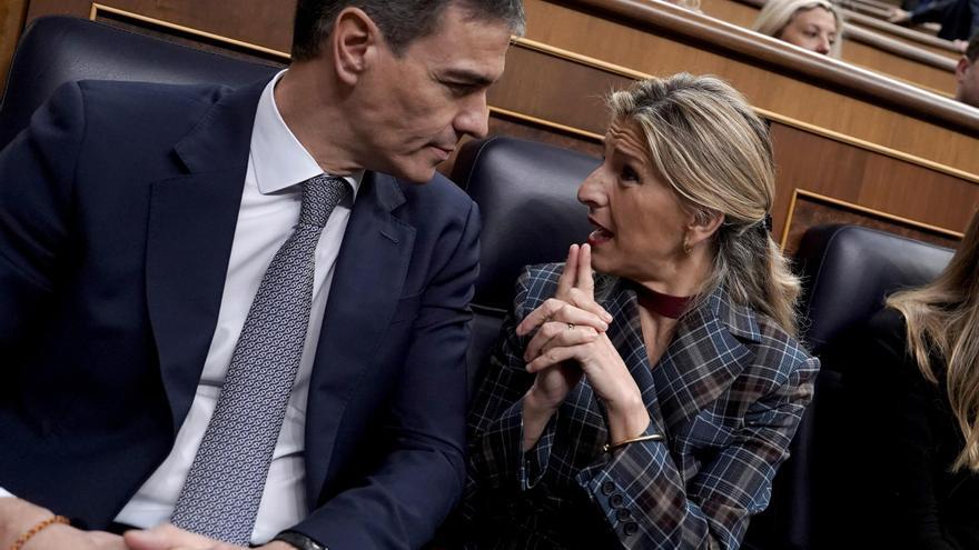 Moncloa se enroca y rechaza cambiar la ley de IRPF mientras Sumar le llama a una «solución negociada»