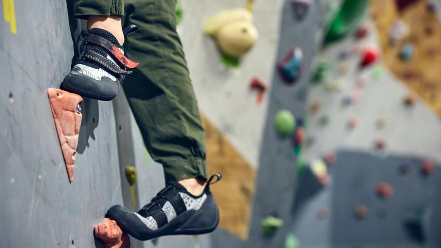 ¿Quieres convertirte en escalador? Claves para empezar en la escalada con buen pie