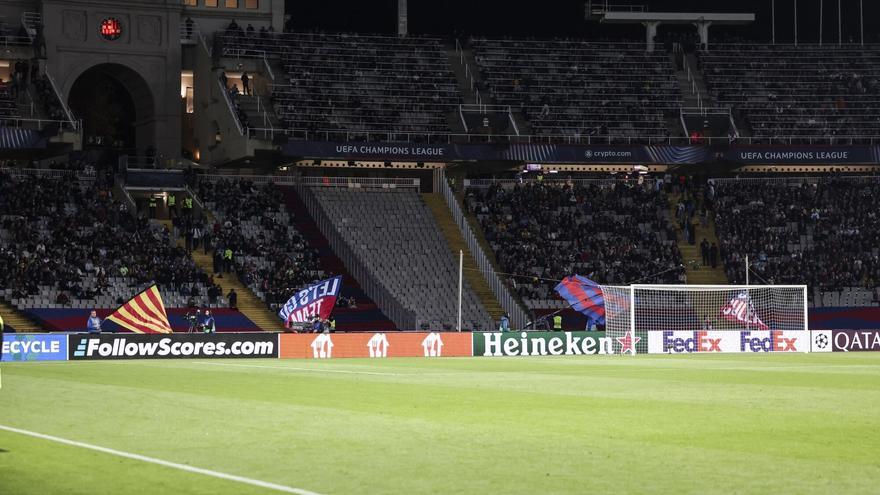 El FC Barcelona anuncia que abre un periodo de diálogo para reformular la Grada d’Animació