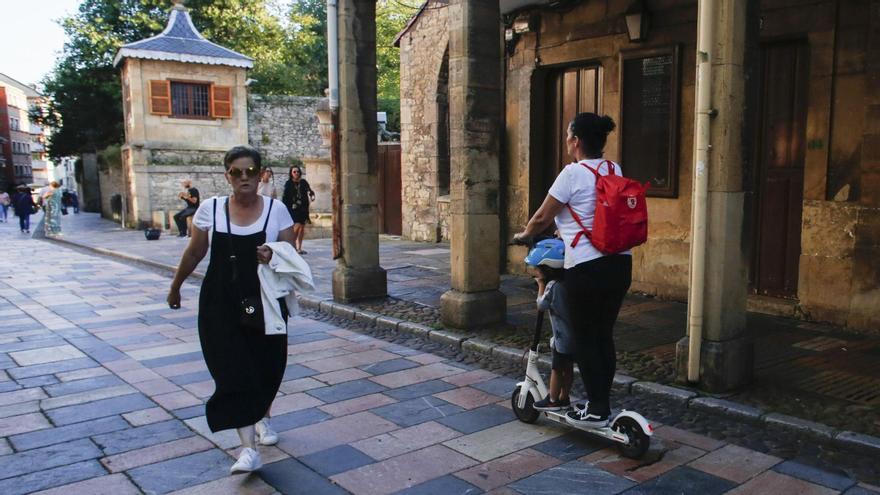 La Policía Nacional detiene en Avilés a dos menores por el robo con intimidación de un patinete