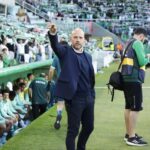 José Alberto, exentrenador del Sporting, denuncia ante la policía insultos, amenazas y coacciones por redes sociales