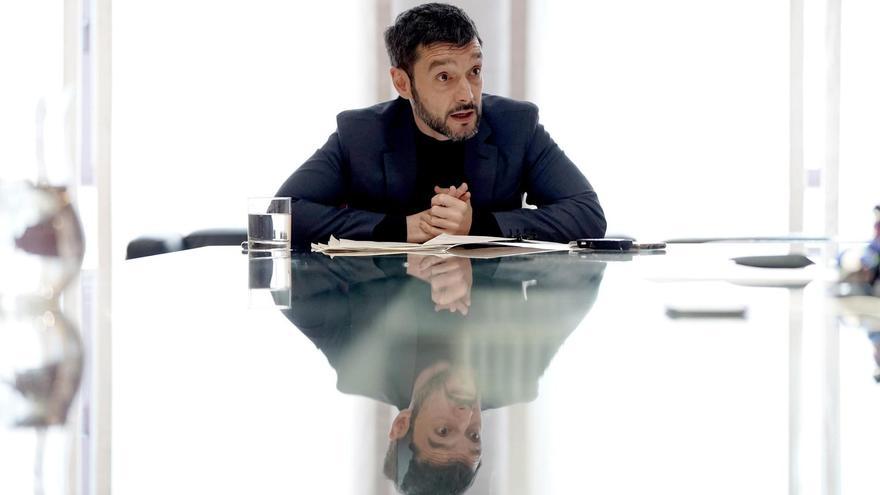 Pablo Bustinduy: «Queremos generar las condiciones para que la gente mayor pueda seguir viviendo en su casa»