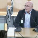 El juez a De la Fuente: «Responderá a lo que se le pregunte»