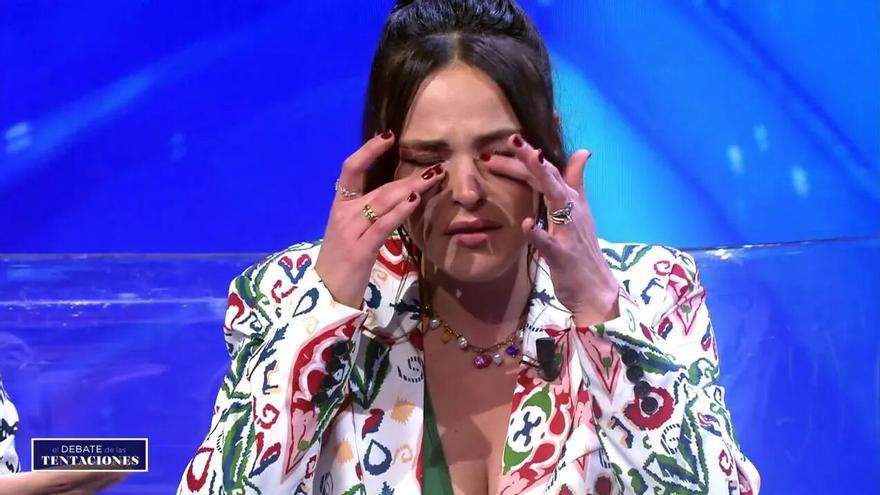 Saltan las alarmas y Marta Peñate se ve obligada a hablar sobre su embarazo: «No os miento»