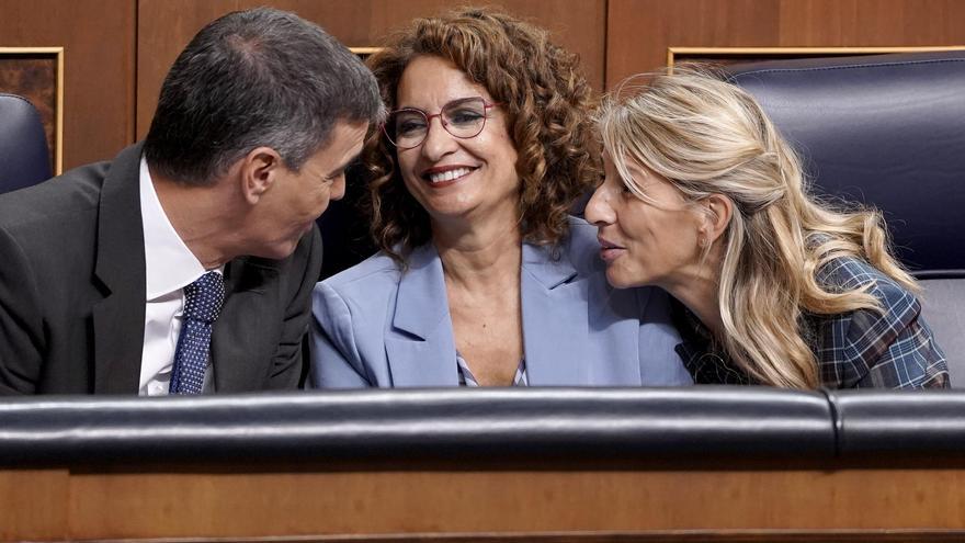 Sumar urge a Hacienda a reunirse con Yolanda Díaz para buscar una «solución negociada» a la crisis por el SMI