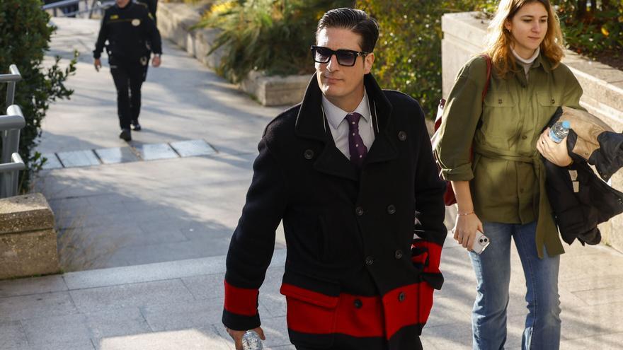 El tribunal del juicio por el pelotazo de las mascarillas rechaza citar a Almeida como testigo