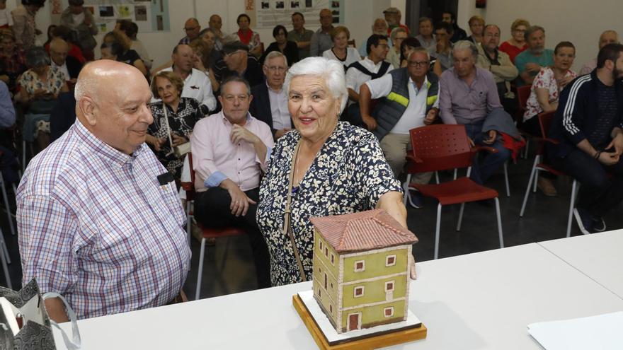 Ya hay fecha para homenajear a Carmen Álvarez, incansable luchadora vecinal y comunista, con un rincón en El Natahoyo