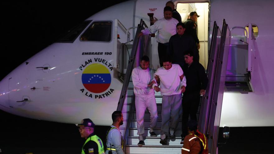 Maduro ofrece a Trump reconstruir la relación bilateral y celebra la llegada a Caracas de los primeros venezolanos deportados