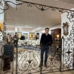 Así son los tesoros del anticuario de Thierry Gaunis en Villaviciosa