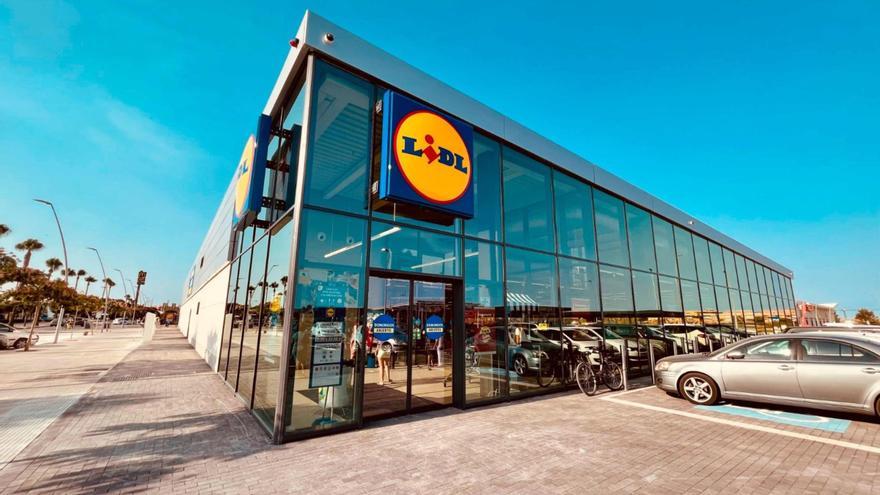 Lidl arrasa con este increíble producto con un descuento de casi la mitad de su precio: «No sabía que también vendían muebles»