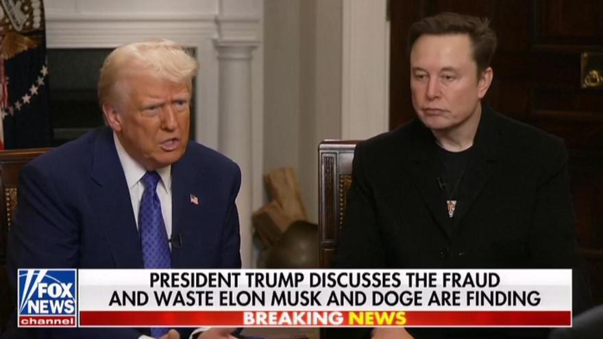 Trump y Musk presumen de miles de millones de dólares en recortes en la Administración Pública