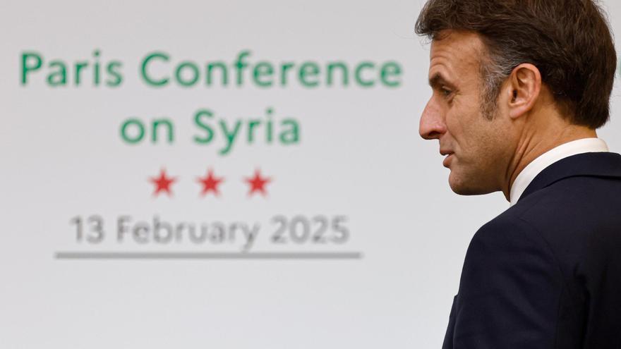 Macron pide que la lucha contra el Estado Islámico sea «una prioridad absoluta» de la nueva Siria