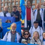 Los médicos asturianos protestan en Madrid: «La exclusividad trae inestabilidad y compromete la calidad asistencial y el propio sistema»