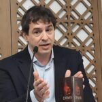 La jueza que investiga al hermano de Sánchez encarga a la UCO un informe sobre el asesor en Moncloa que fue después contratado en la Diputación de Badajoz