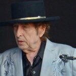Mitificando (todavía más) a Bob Dylan en ‘A complete unknown’
