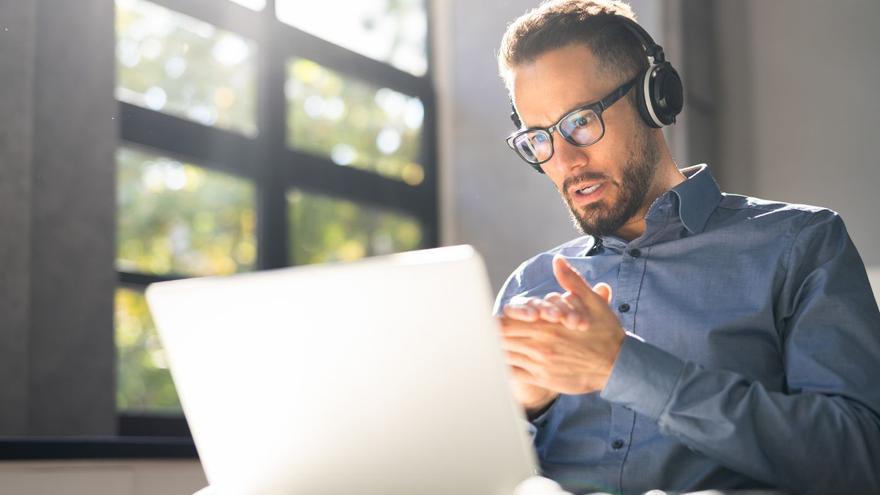 Optimiza las competencias digitales de tu negocio con formación gratuita y certificada para autónomos, Pymes y micropymes