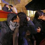 Las jóvenes lideran el despertar bisexual: «Hay hartazgo de la masculinidad tóxica»
