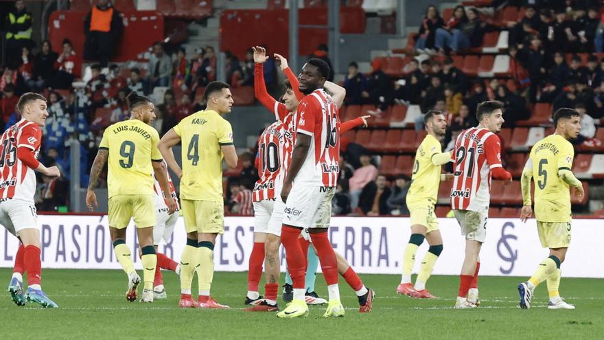 El vestuario del Sporting se agarra al «supermés» de Albés: «Siempre que hay posibilidades, hay tiempo»