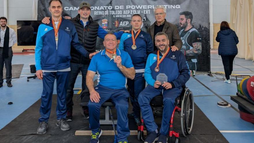 Un club emblemático en Oviedo: El San Mateo de halterofilia se luce en el Campeonato de España adaptado