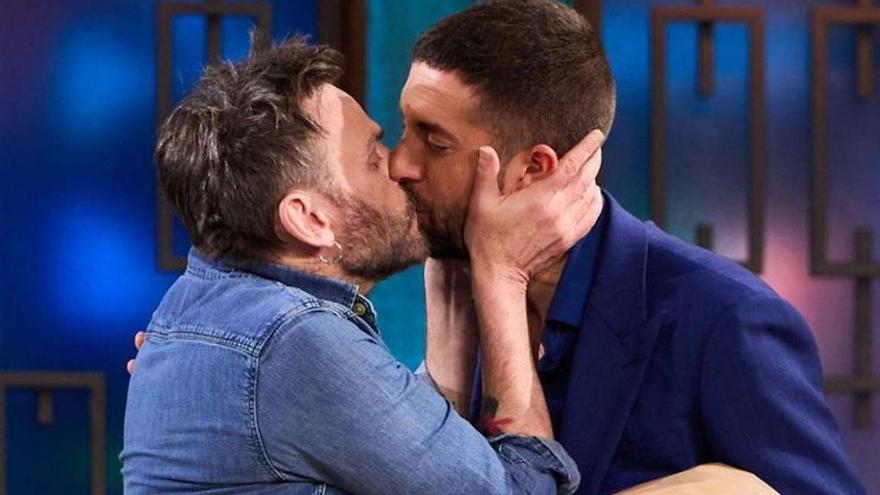 Fernando Tejero regresa a ‘La revuelta’ con cuentas pendientes: su venganza y reconciliación con Broncano