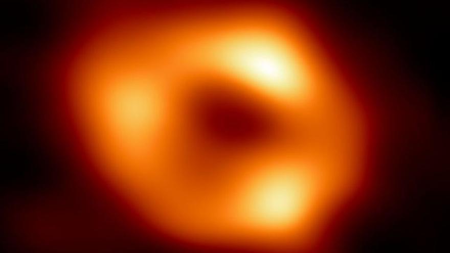 Un misterioso pulso marca la música del corazón de la Vía Láctea
