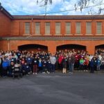 Caldo de pita, ejercicio y hermandad en Llanera, que celebra la V Caminata Solidaria a favor del colectivo Cáritas-Posada