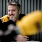 Aimar Bretos: «Los medios de comunicación tenemos que seguir haciendo militancia por la verdad»