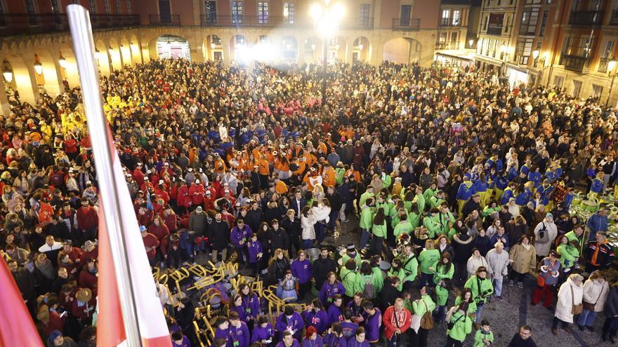 El arranque del Antroxu de Gijón, en imágenes