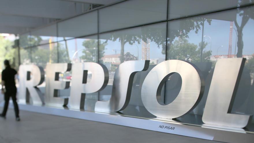 El juez desestima la demanda por ‘ecopostureo’ contra Repsol que Iberdrola atribuye a «un vacío legal»