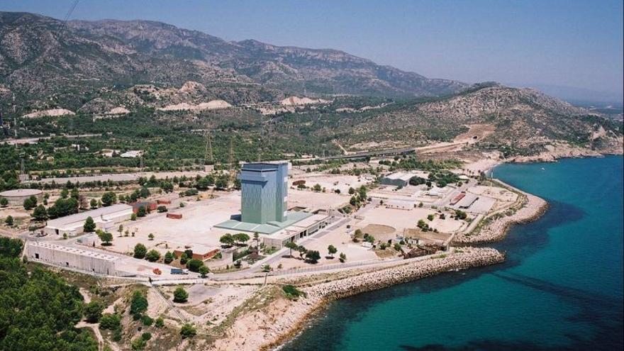 El Gobierno lanza la construcción del almacén de residuos nucleares de la central catalana accidentada de Vandellós I
