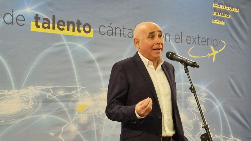 El recado del presidente del Racing al Sporting por Nico Serrano: «Terminó yendo a lo más fácil»
