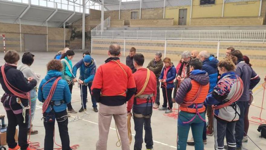Mieres se convierte en capital del montañismo